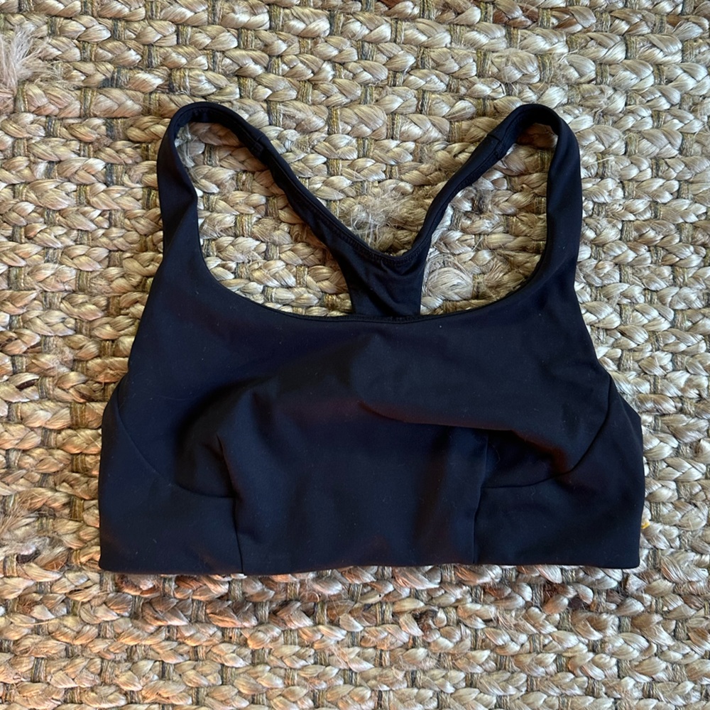 Lululemon sports bra 8